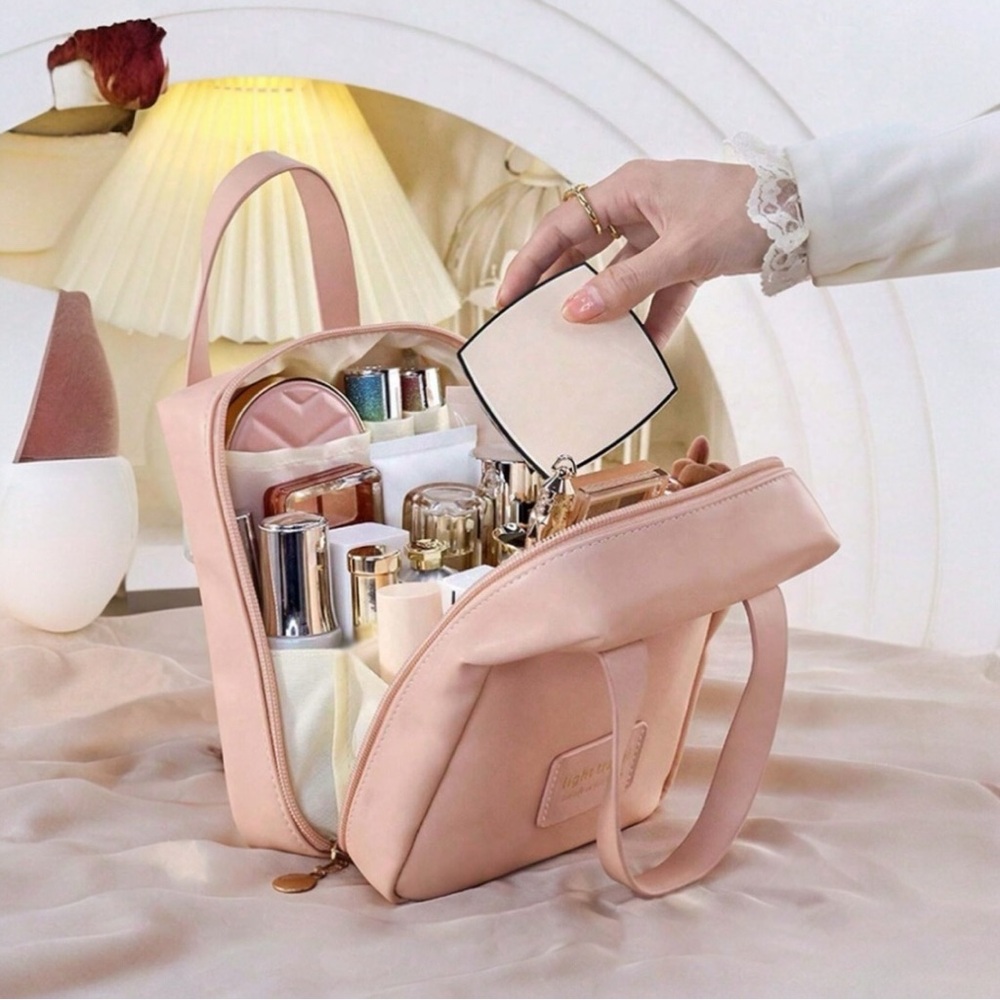 Large Capacity Cosmetic Makeup Bag Organizer - Pink NEW